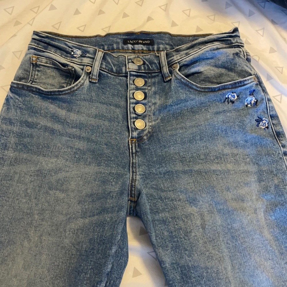 Luck Brand Mid Rise Skinny Jeans. Size: 8/29
